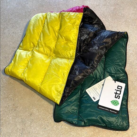 Stio 800 fill down butterfly print color block yellow pink women’s scarf NWT - Picture 1 of 9